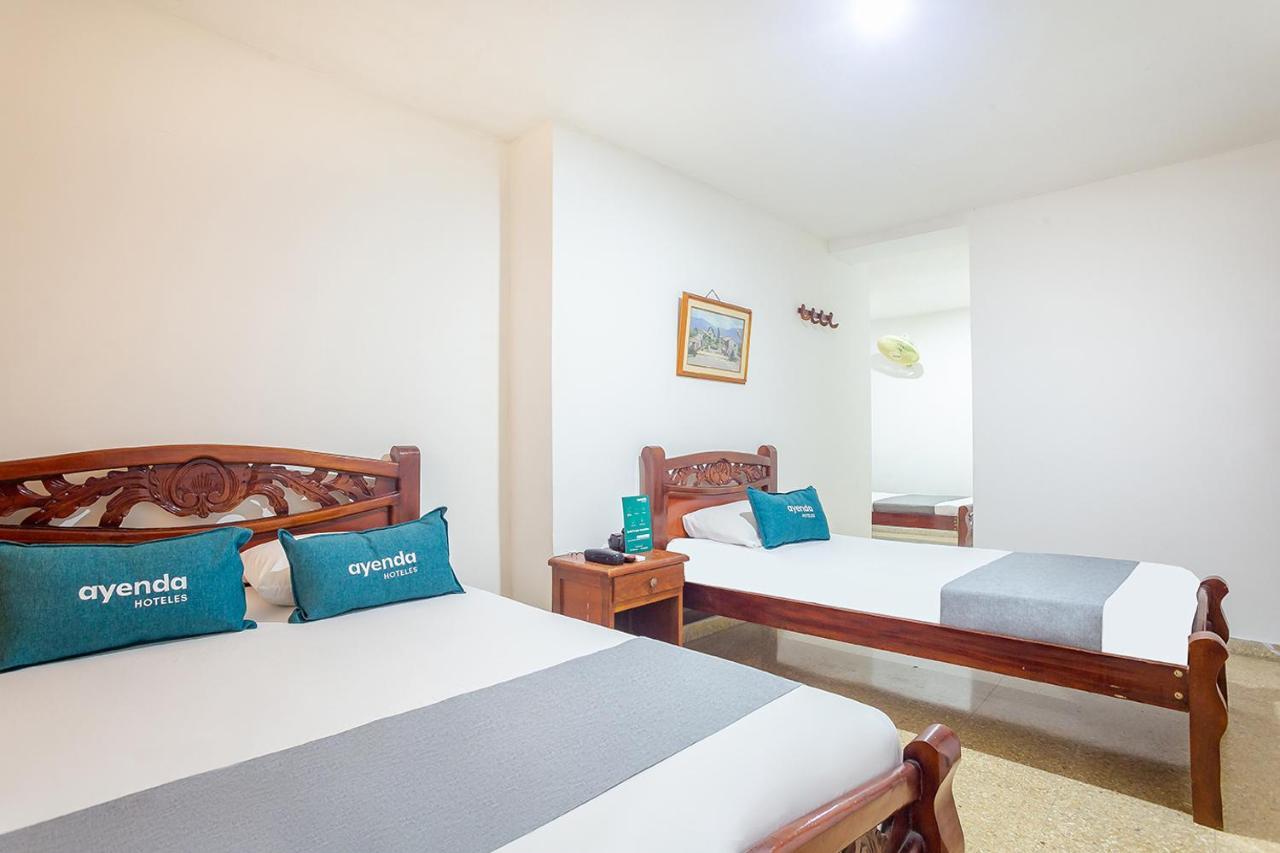 Hotel Meryland ซินเซเลโฮ ภายนอก รูปภาพ